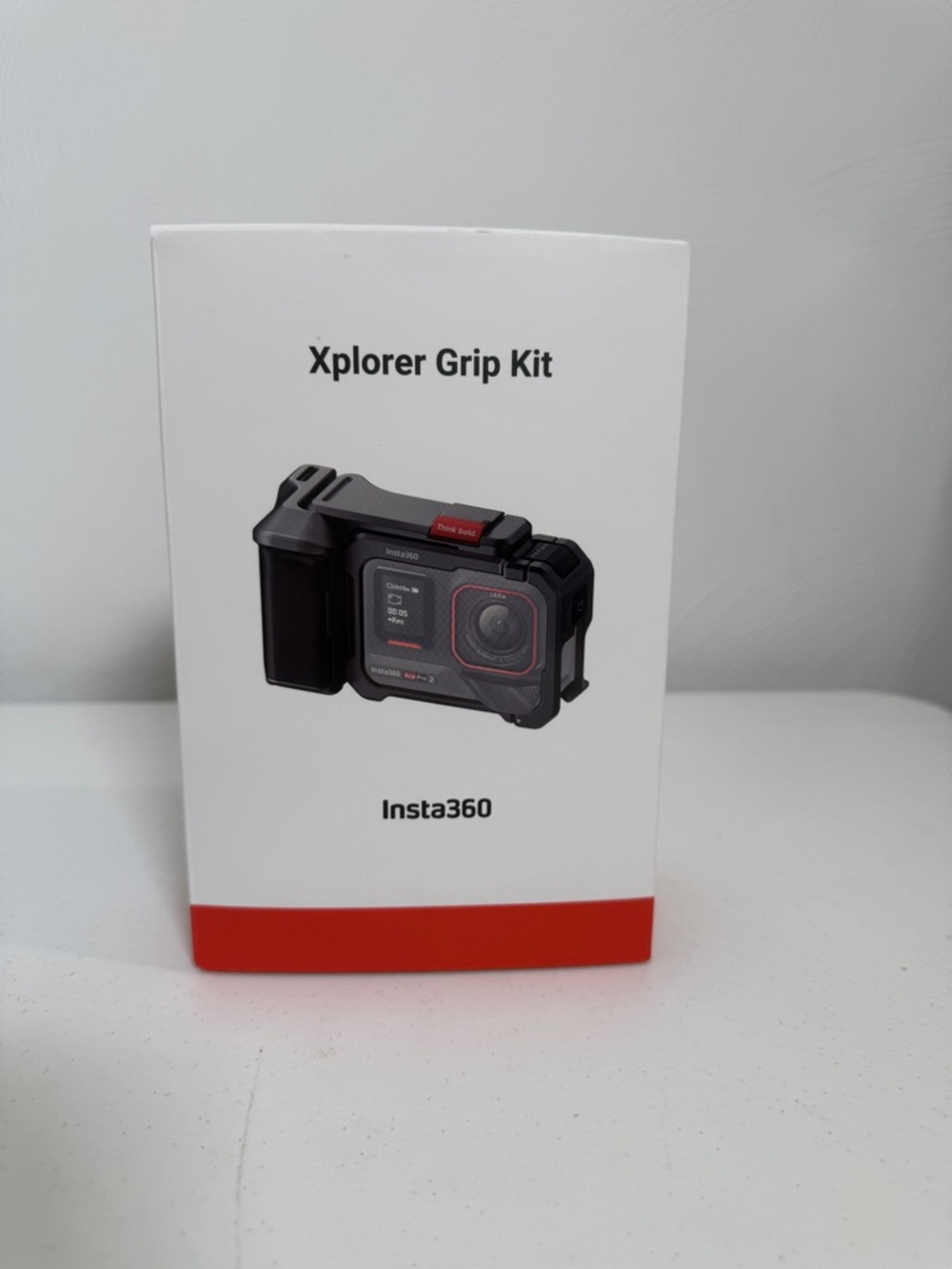 Insta360 Xplorer Grip Kit - Black with Red Accents